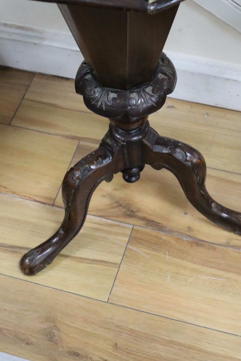 A late Victorian inlaid walnut trumpet work table, width 42cm, height 71cm